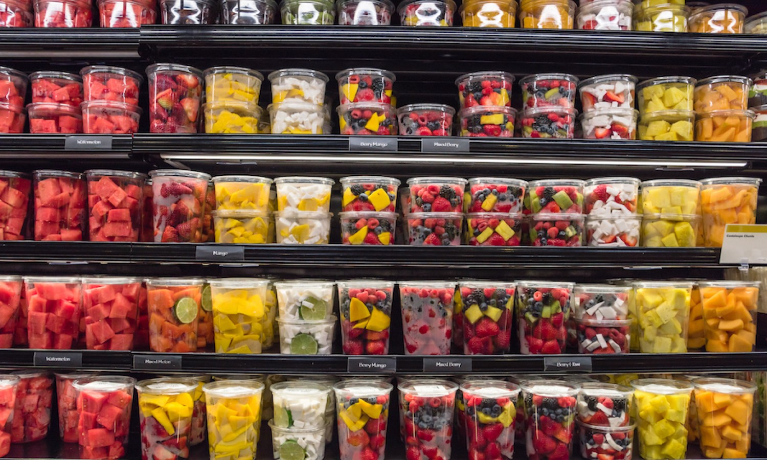 Nuove norme europee per la plastica riciclata nelle confezioni alimentari